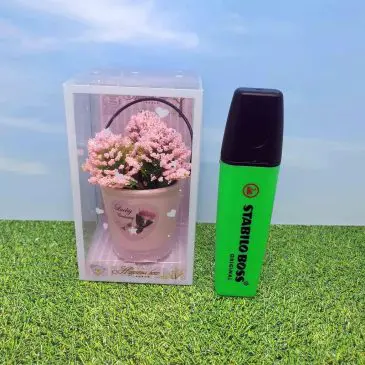 miniatur bunga pink - Gambar 2