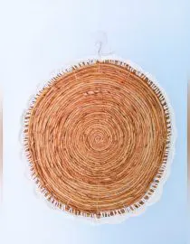 Hiasan dinding renda pinggir