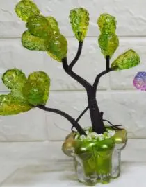 Hiasan miniatur futuristik nebula hijau kapas