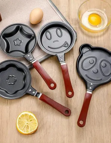 Teflon Mini Cetakan Telur dan Pancake Karakter Anti Lengket