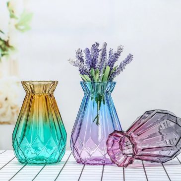 Vas bunga kaca biru