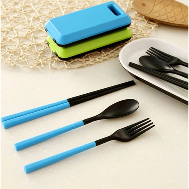 Set Alat Makan Sendok Garpu Portable + Tempat MG291 - Gambar 4