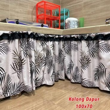 Gorden Penutup Kolong Meja Dapur Blarak Putih 100x70cm